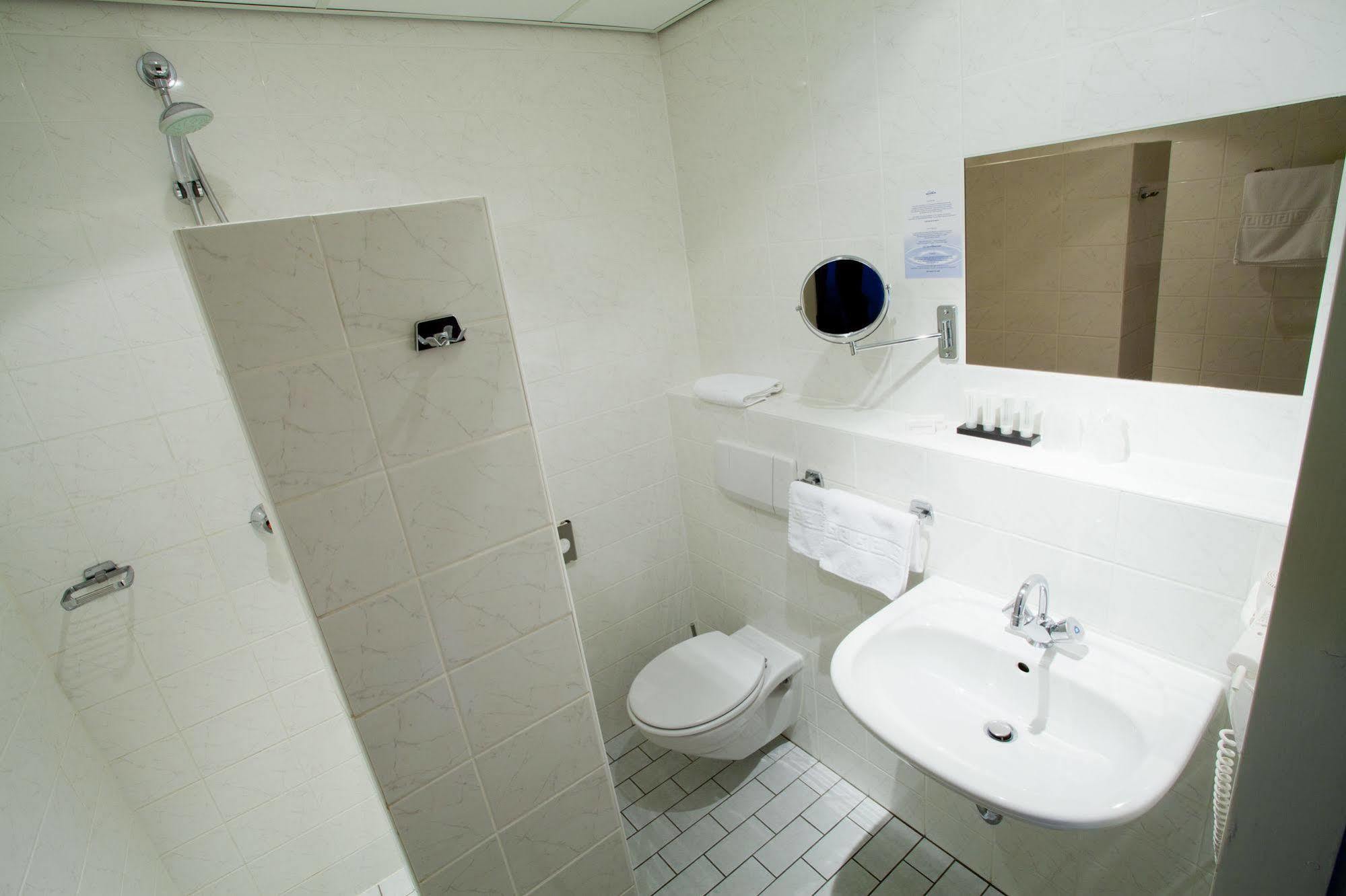 Two Brothers Hotel Astoria Нордвейк Екстер'єр фото